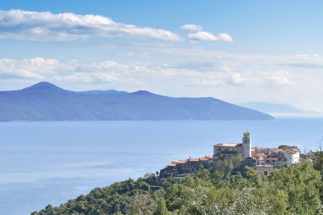 Apartman Persic Mošćenička Draga Exterior foto